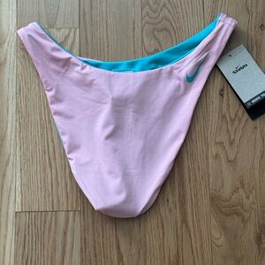 Nike Bikini Bottoms Size Large NWT